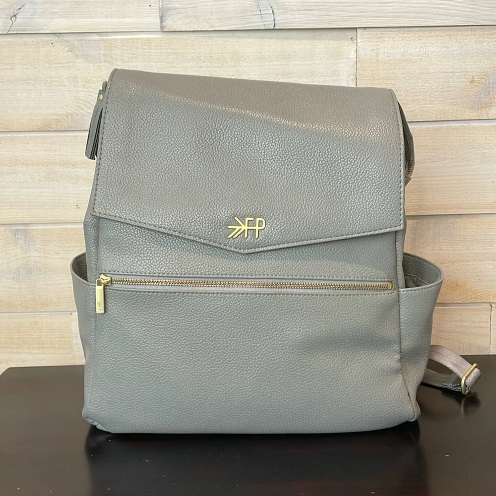 Freshly Picked classic diapers bag in stone